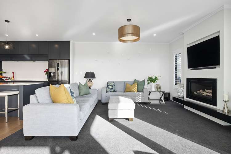 19 Lawrence Carter Drive Bombay_8