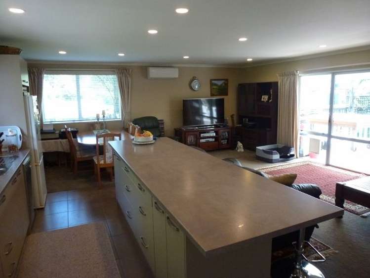 112 The Drive Whangamata_5