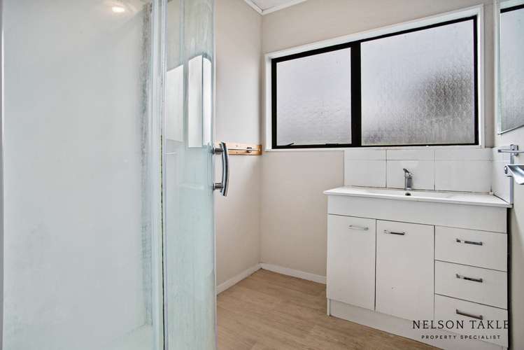 3/8 Martha Lane Manurewa_7