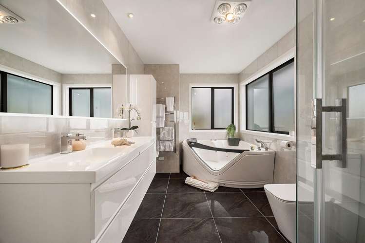 21 Ascension Crescent Orewa_17