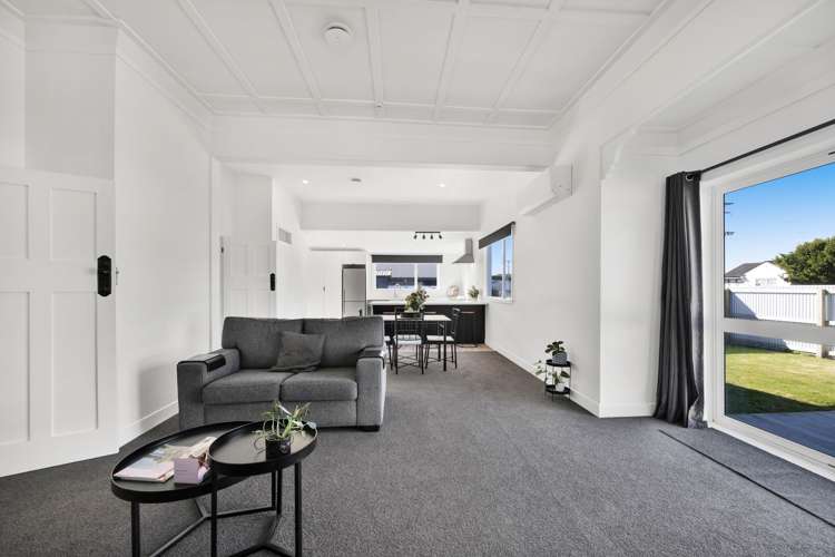 2 Burns Street Hawera_8