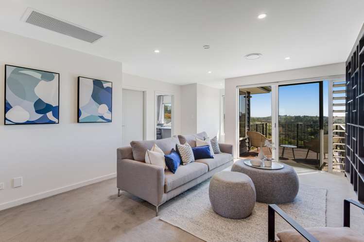 80 Chateau Rise Flat Bush_43
