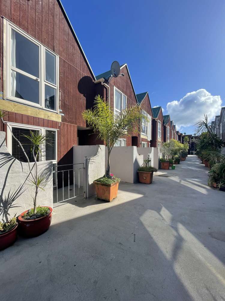 10b/66 Mt Eden Rd_0
