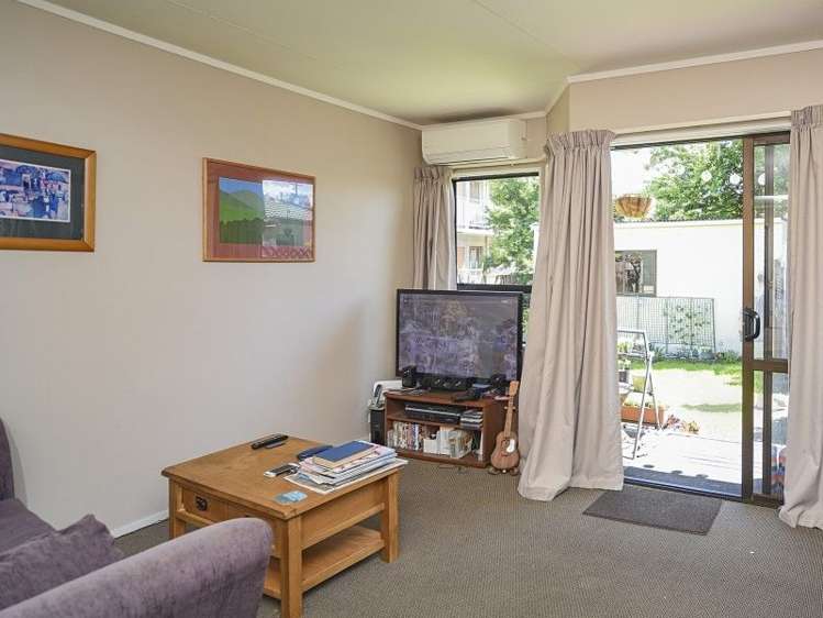 2/59 Beach Road Tahunanui_5