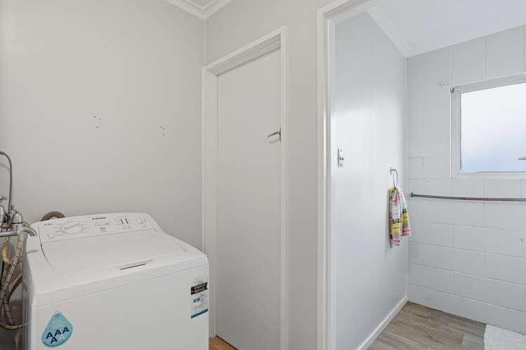 1-4/158 Crinan Street Appleby_23
