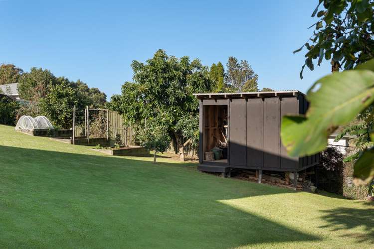 55 Kingswood Road Brookfield_17