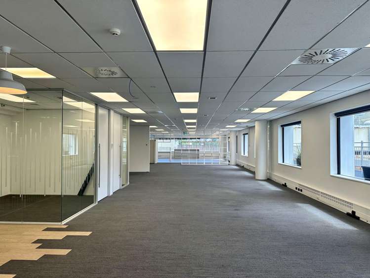 187 Broadway Newmarket_6