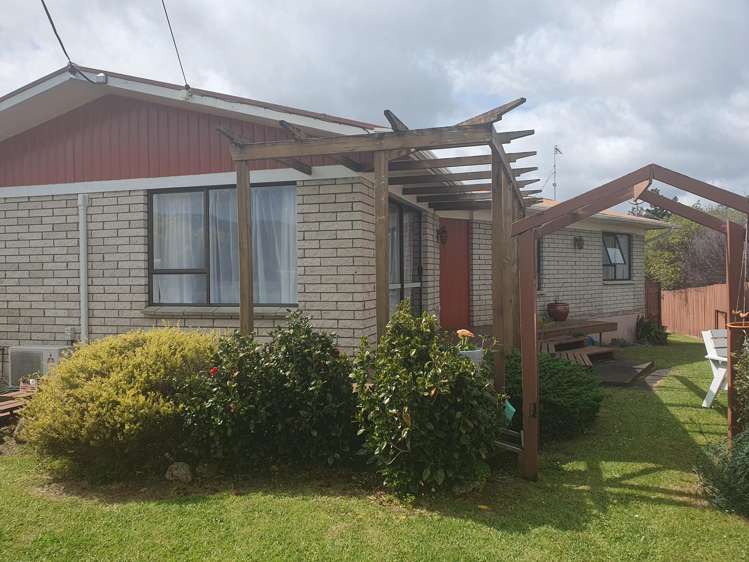 9 Station Road Puriri_1