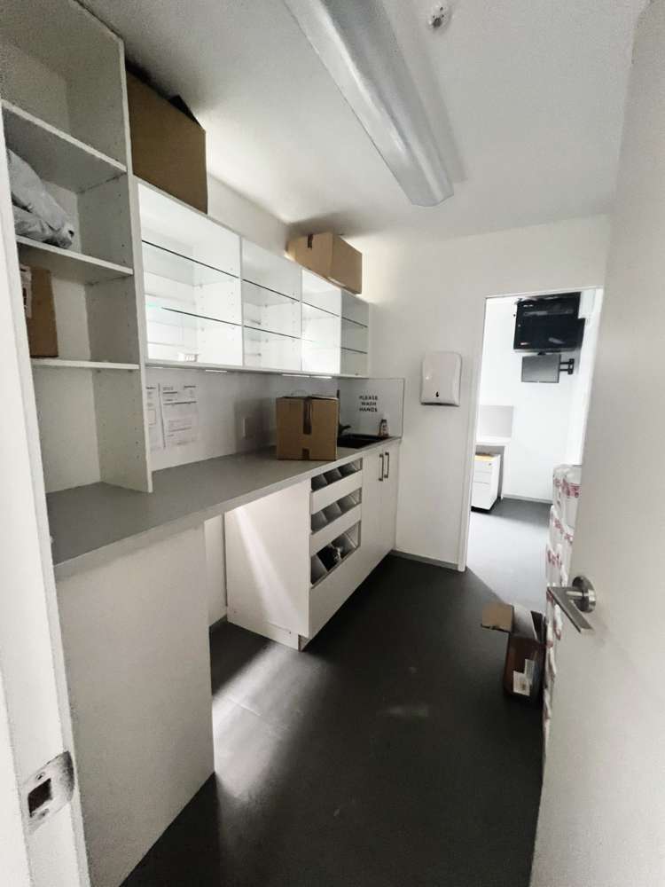 512 East Coast Road Windsor Park_5