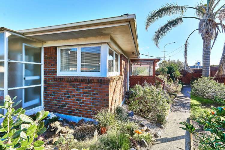 1/60 Taharoto Road Takapuna_15