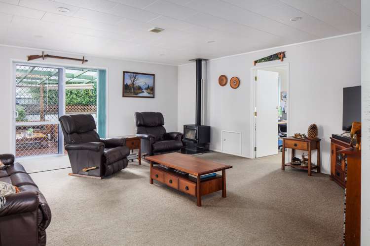 481 Nelson Road Riverdale_5