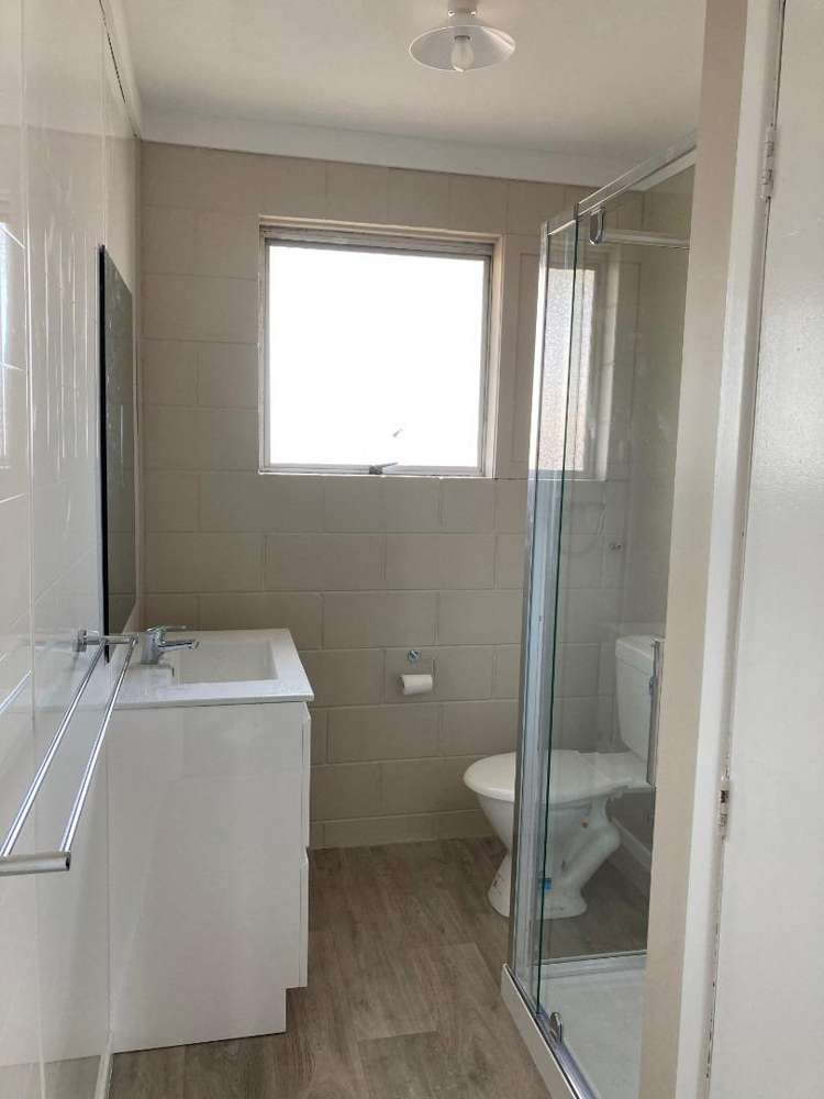 1/4 Inverness Avenue 1076_3