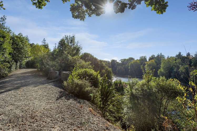 13 Lakewood Lane Cambridge_24