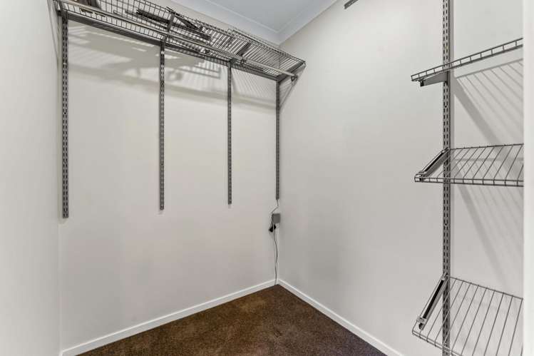 12 Towra Place Botany Downs_12