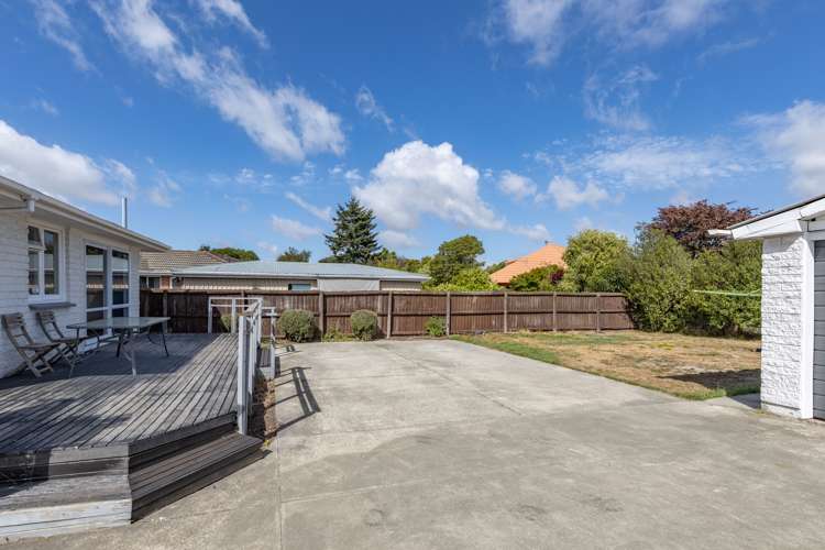 9 Russley Road Russley_15