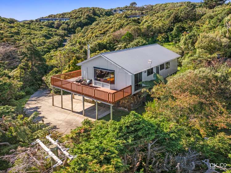 24 Titiro Moana Road Korokoro_28