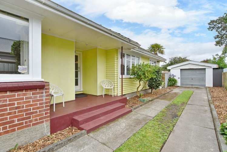 37 Mackworth Street Woolston_17