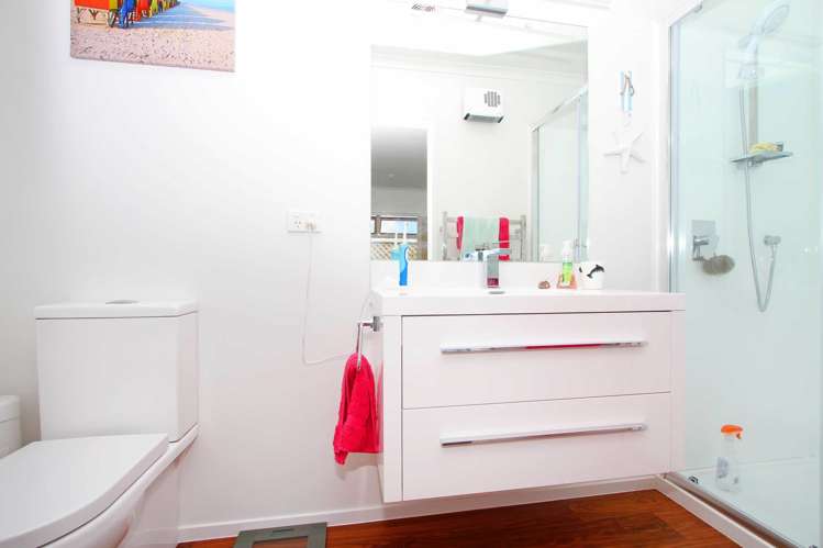 43a Doment Crescent Orewa_22