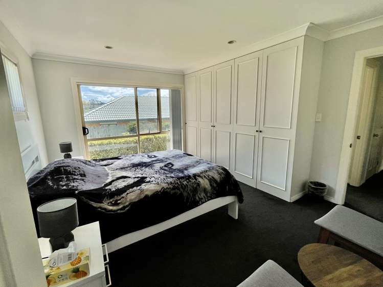 28 Brittany Drive Henderson_5