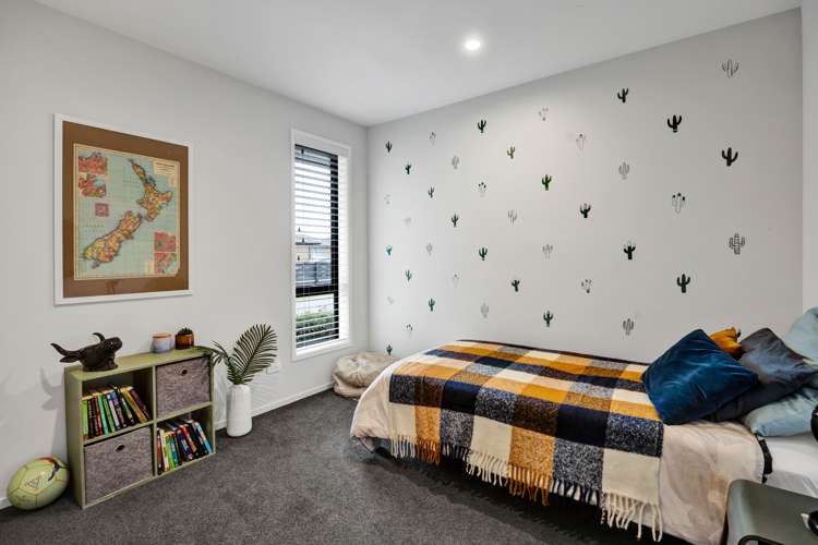 9 Atutahi Street Hurdon_13