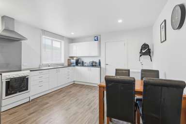150 Moulson Street_3