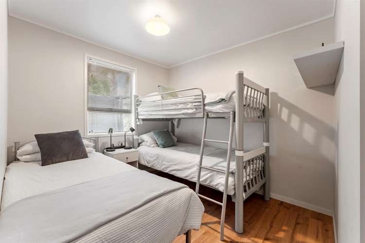 70 Omaha Drive Omaha_15