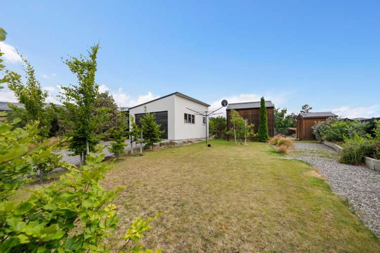 16 Missy Crescent Mount Pisa_20