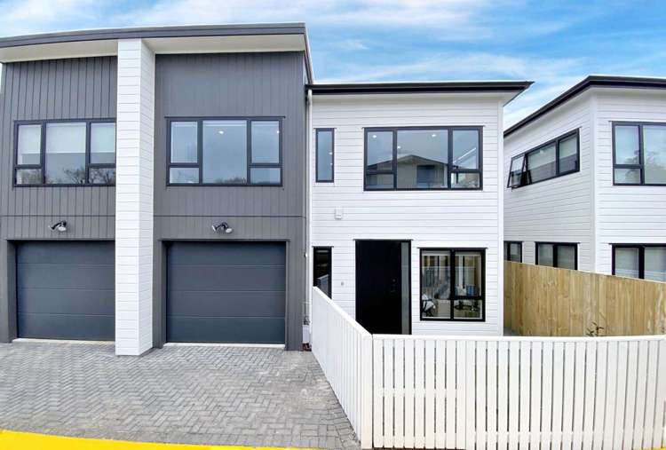 43B Mirrabooka Ave Botany Downs_0