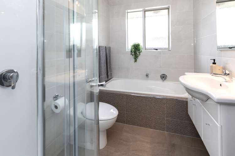 405 Mairehau Road Parklands_15