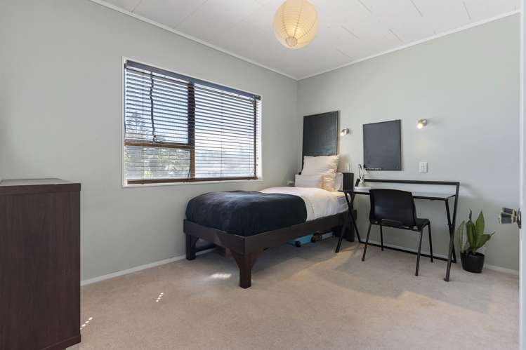 86 Godley Road Green Bay_22