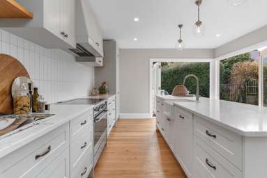 43 Tomes Road_3
