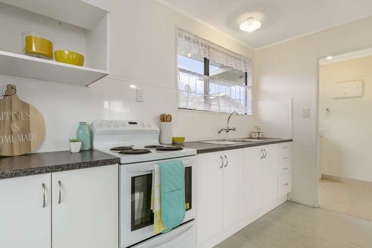 2/61 Redcrest Avenue Red Hill_14