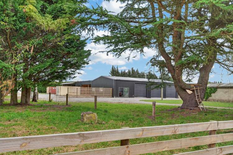 325 Curraghs Road_3