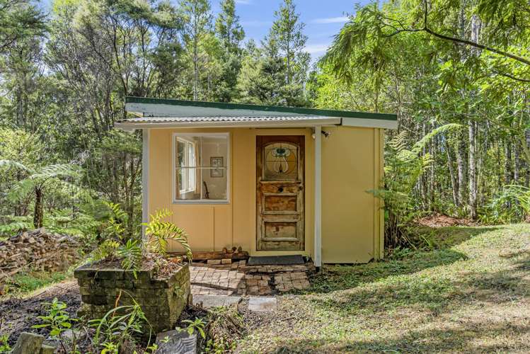 200 Forest Hill Road Waiatarua_18