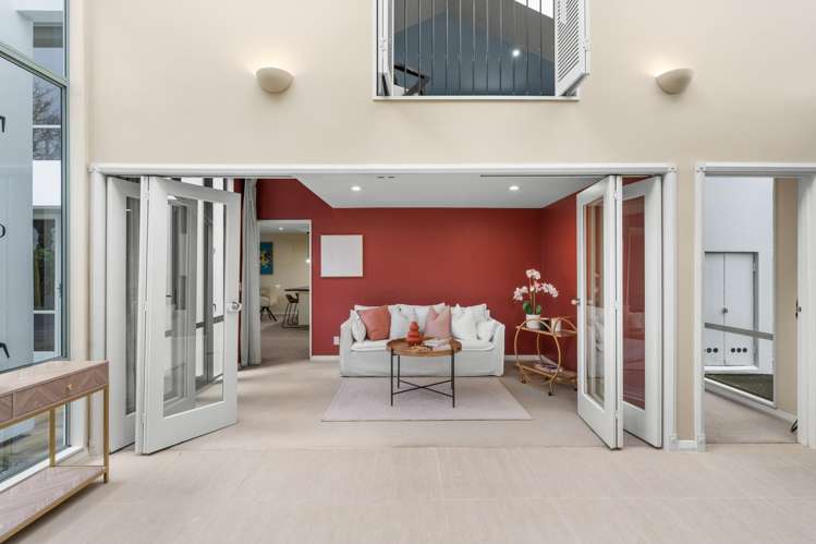 2/52 Merrin Street_3