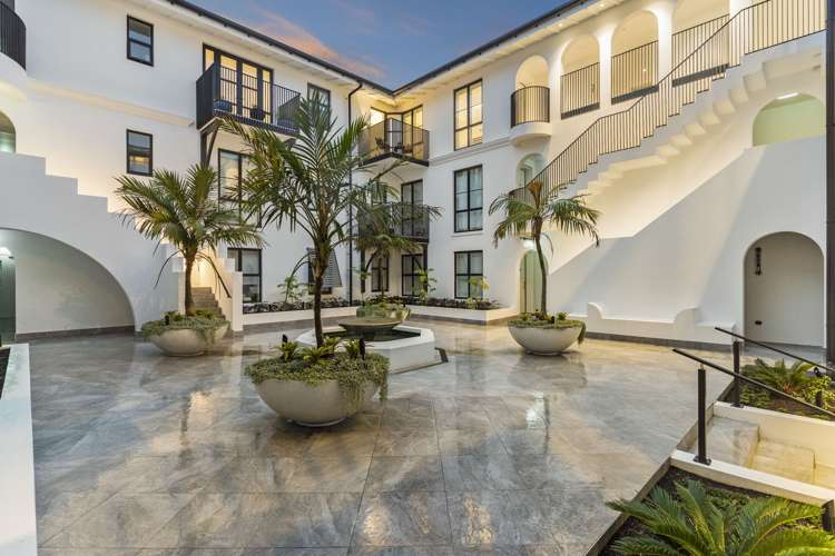 107/2 Tagalad Road Mission Bay_12