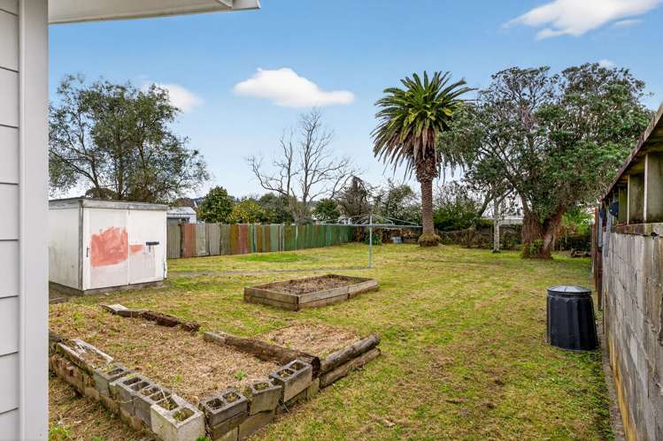 72 Tyndall Road Outer Kaiti_25