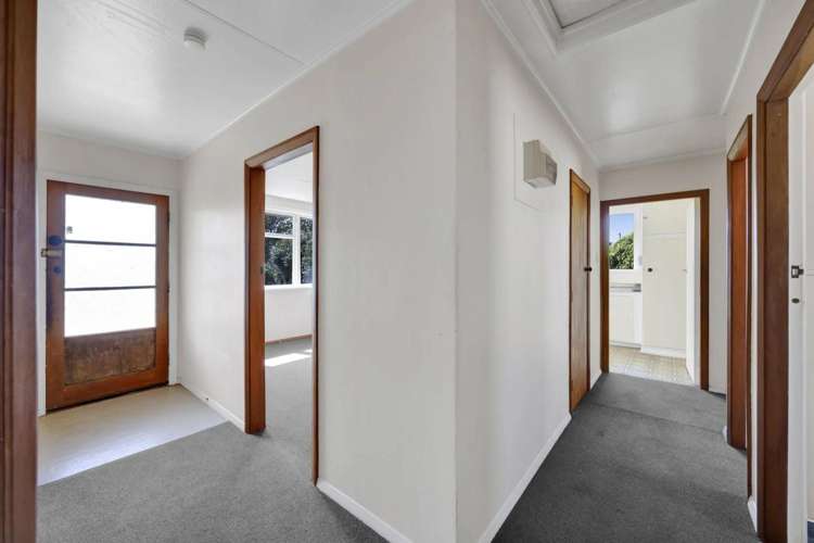 97 Brecon Road Stratford_7
