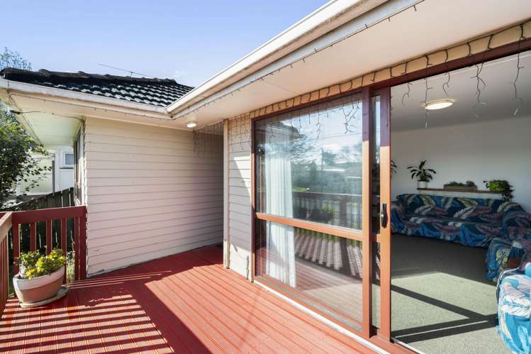 16 Antrim Crescent Otara_24