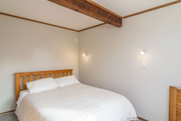 24 Waru Street Khandallah_12