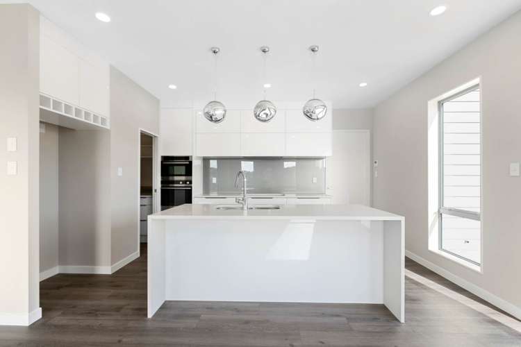 4 Davey Crescent Orewa_1