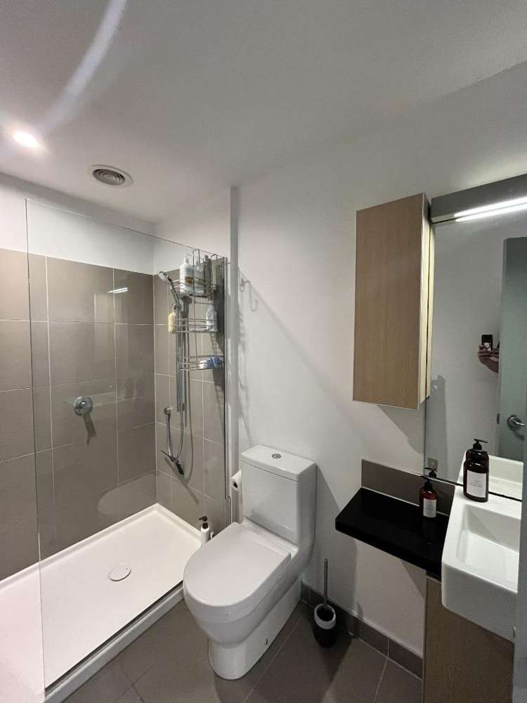 D103/14 West Quay 10777_14