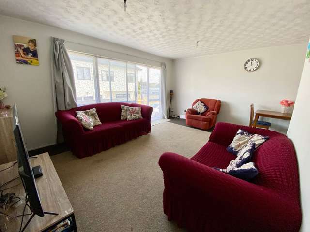 2/109 Wharf road Te Atatu Peninsula_2