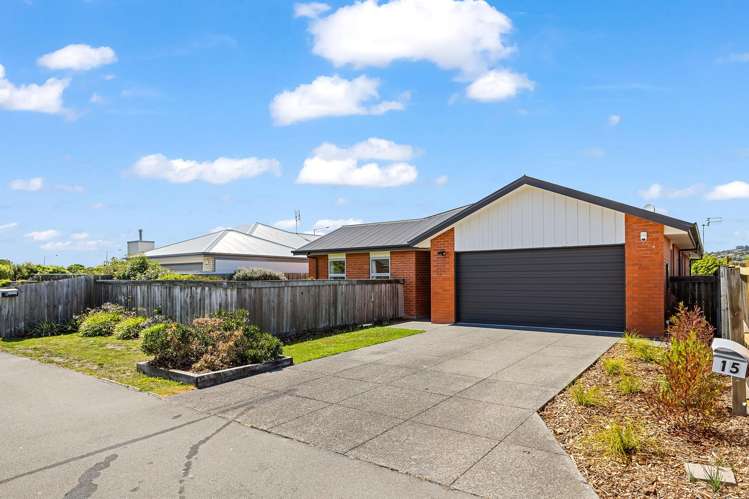 15 St Peters Close Woolston_23