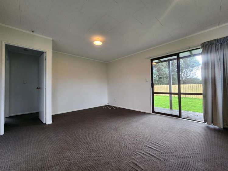 8b Carthew Street Okato_5