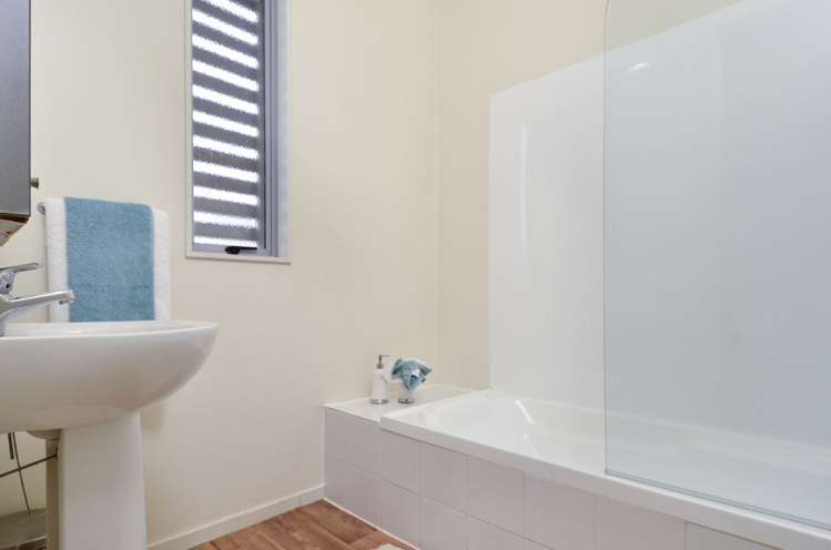 12 Albionvale Road Glen Eden_9