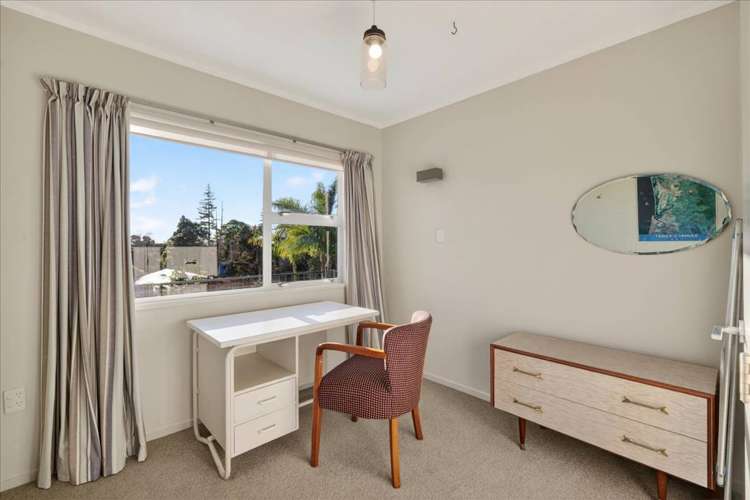 56 Anne Road Bellevue_11