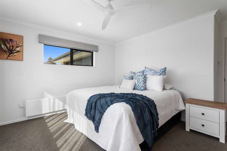 1 Karearea Drive Coastlands_13