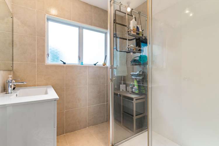 1/25a Clark Road Pahurehure_10