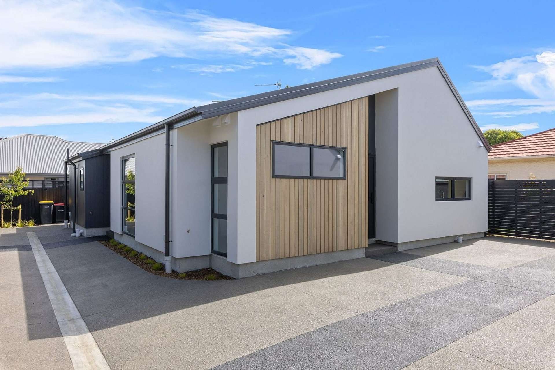 4/15 Cameron Street Sydenham_0